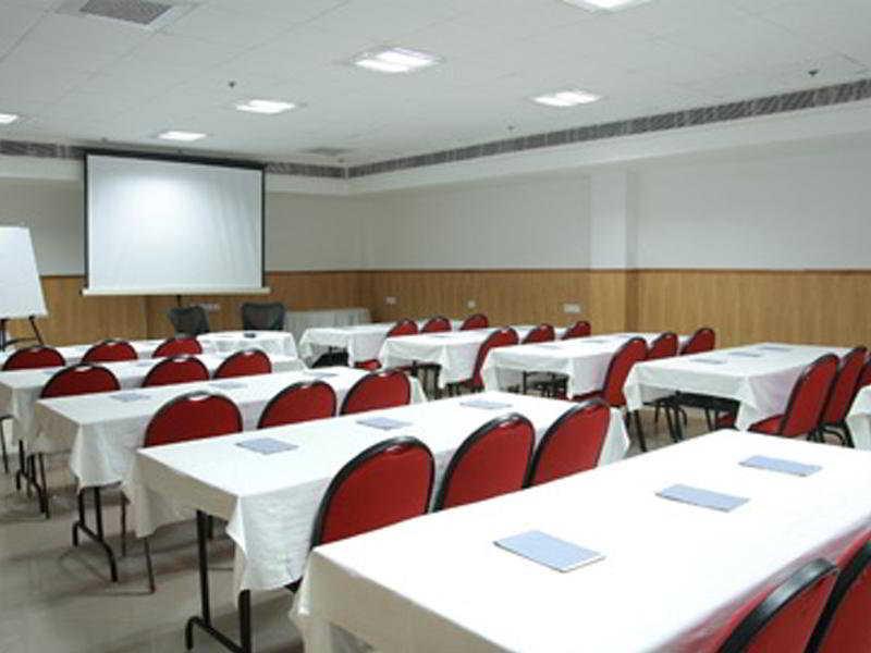 Chirag Residency Hotel New Delhi Exterior photo