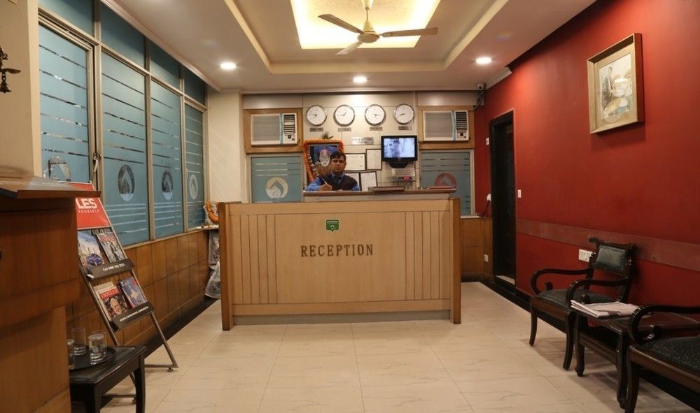 Chirag Residency Hotel New Delhi Exterior photo